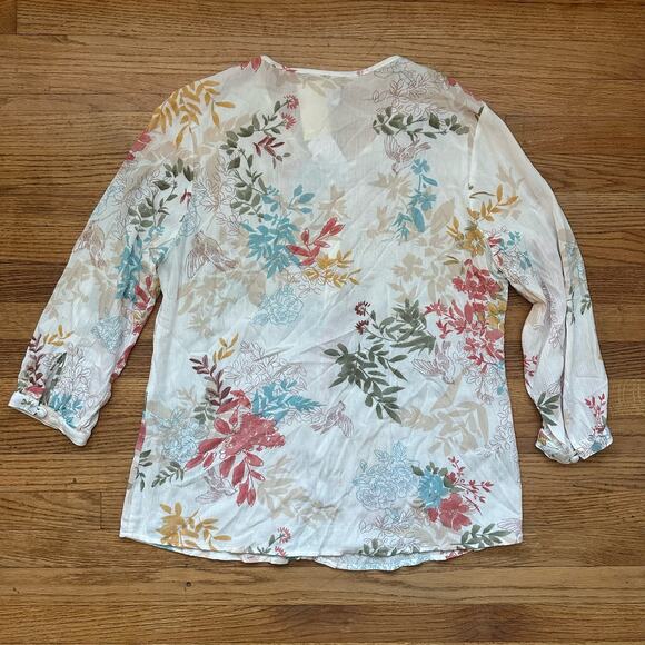 Christopher & Banks Tops - Christopher & Banks Floral Blouse in Size S - NWT